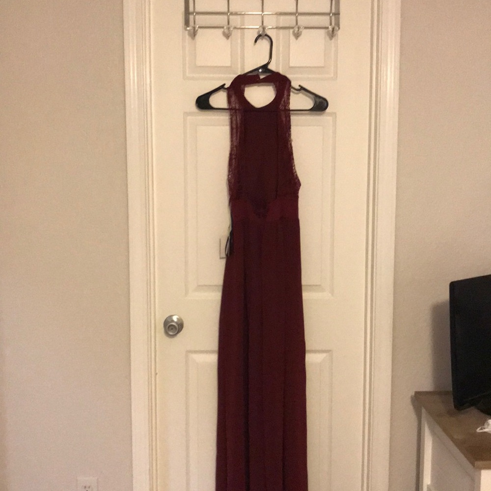 Lulus burgundy dress